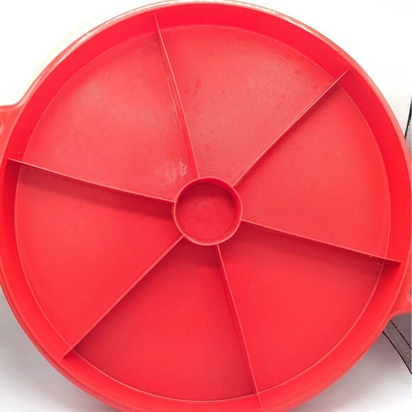 Vintage Tupperware Red Divided Server Tray 405-1 & Lid  224-13 Fruit and Veggies - Picture 3 of 3